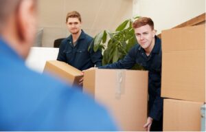 how far in advance to book moving company