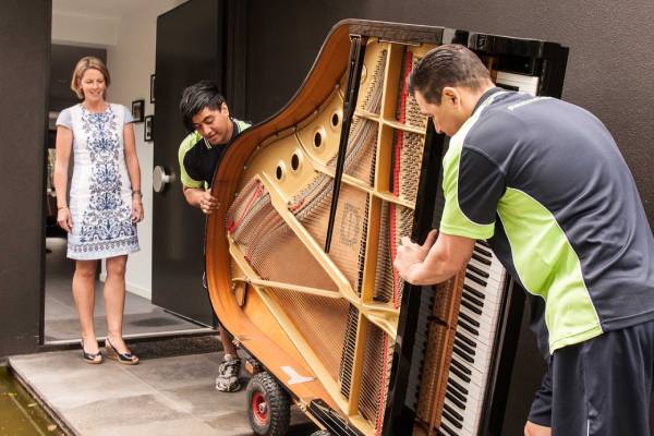 best way to move a piano across the country