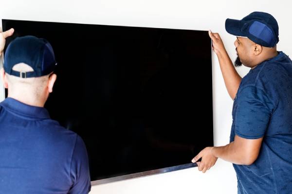 best way to move a large flat screen TV