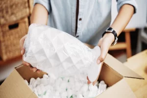 how to move fragile items